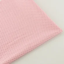 Черные точки конструкции хлопок розовый Ткань твил Ткань S Текстиль для дома квилтинга Вышивание ткань Постельные принадлежности Скрапбукинг украшения
