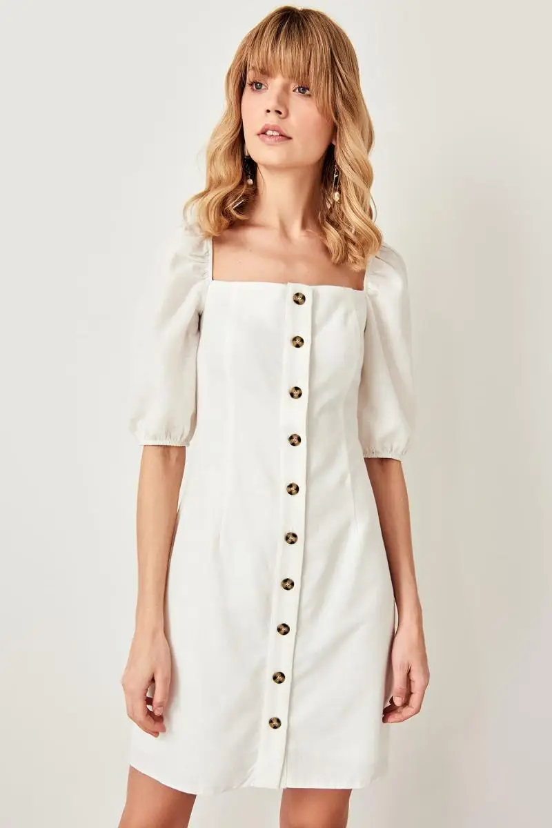 Trendyol платье с пуговицами цвета экрю TWOSS19XO0055|Платья| |