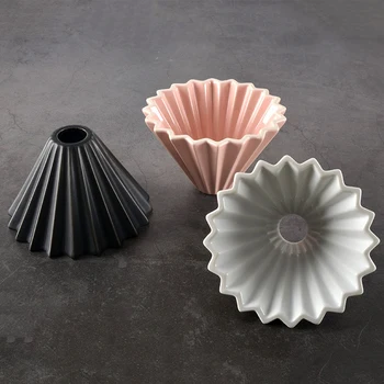 

Ceramics Origami Style V60 Filter Cup Coffee Dripper 1-2cups for Barista ReusablE not easily clogging at the bottom