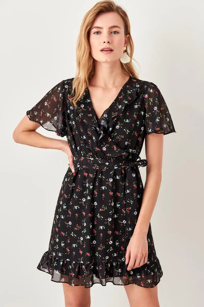 

Trendyol Black Patterned Dress TWOSS19ST0096