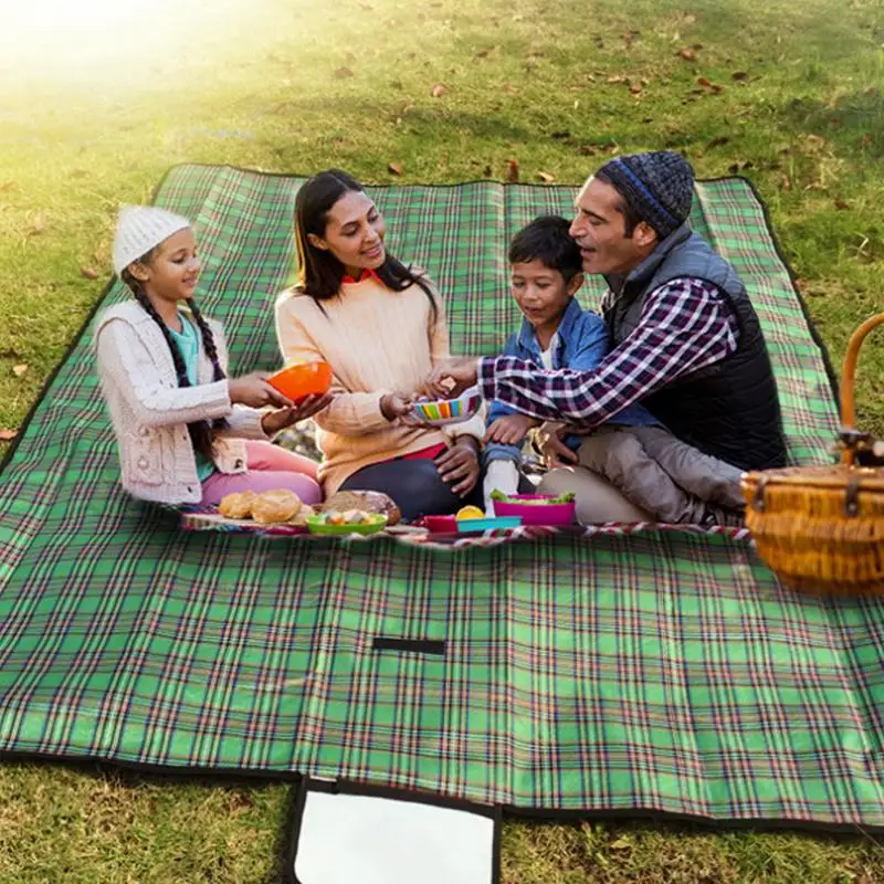 6 Color Large Outdoor Picnic Blanket Family Waterproof Camping Rug