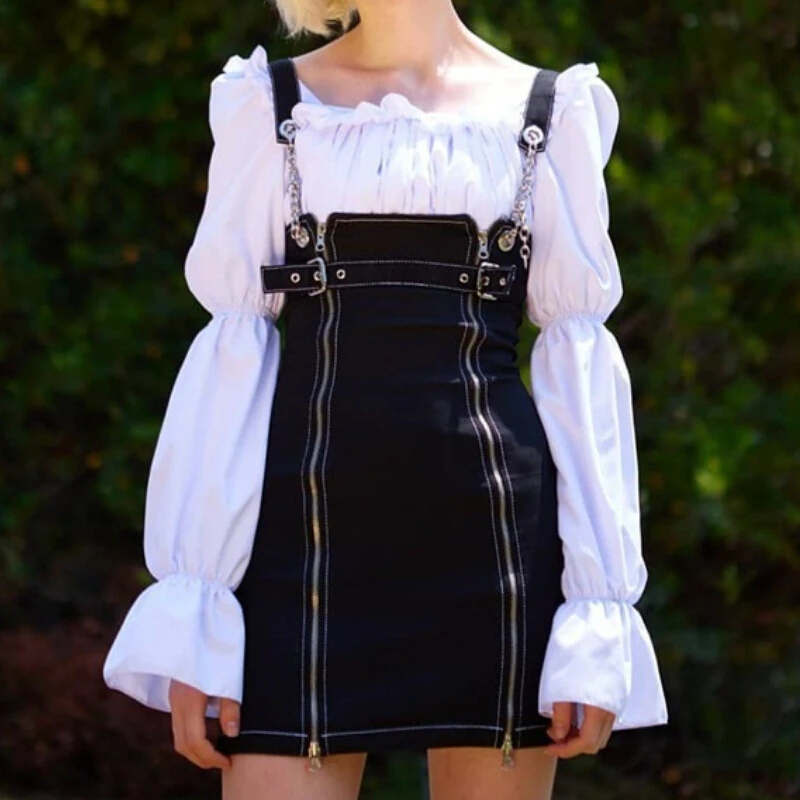 

Women Denim Mini Overalls Skirts Dungaree Casual Suspender Skirt Chain Zipper Strap Ladies Skirt Streetwear Punk Style Bottom
