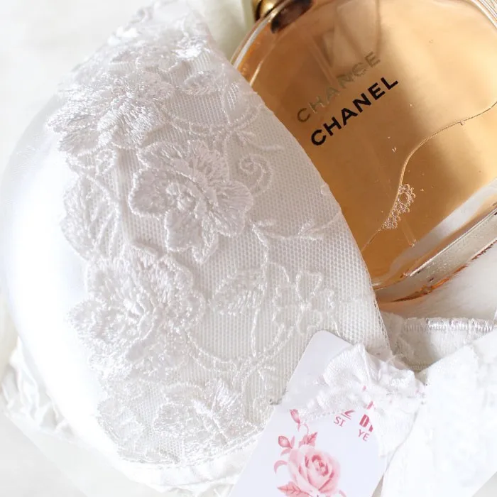 100% silk fresh lace embroidery bra set,100% natural silk bra&brief sets,pure silk double faced health underwear with wire plus size bra and panty sets