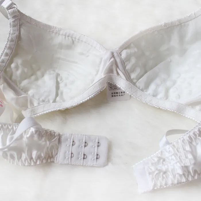 100% silk fresh lace embroidery bra set,100% natural silk bra&brief sets,pure silk double faced health underwear with wire plus size bra and panty sets