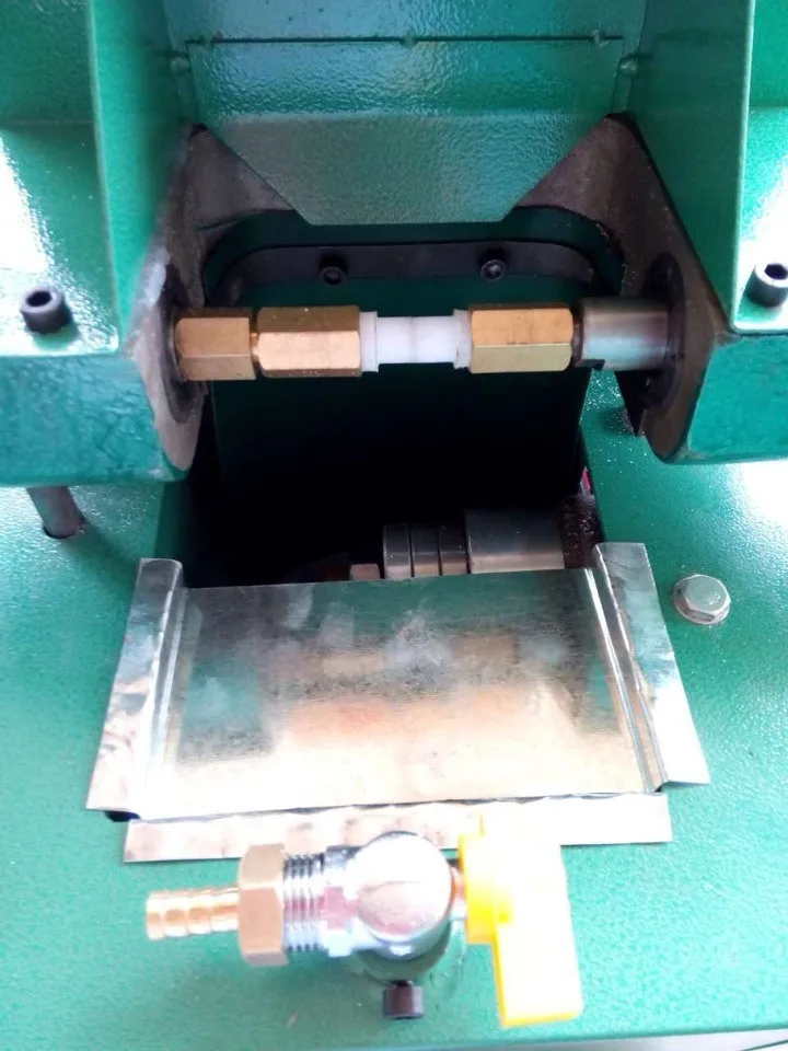 Machine -detail 2