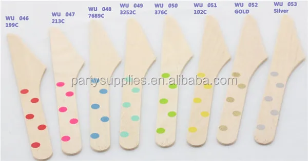 07 Polka Dot Wooden Knife