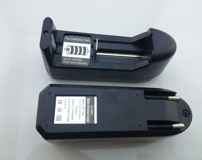 Flash Deal Whole Sale 100sets/lot Cree Q5 bicycle light bike light Torches LED Flashlight Lamp imported specialty Zoom+ Battery + Charger 7 Flash Deal Whole Sale 100sets/lot Cree Q5 bicycle light bike light Torches LED Flashlight Lamp imported specialty Zoom+ Battery + Charger 7