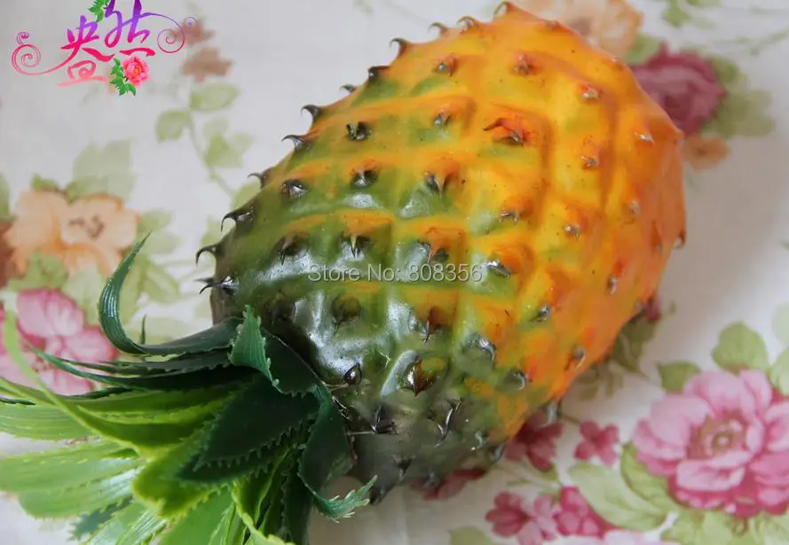 Домашние украшения для уюта. Искусственный ананас 2шт 19*12*11см