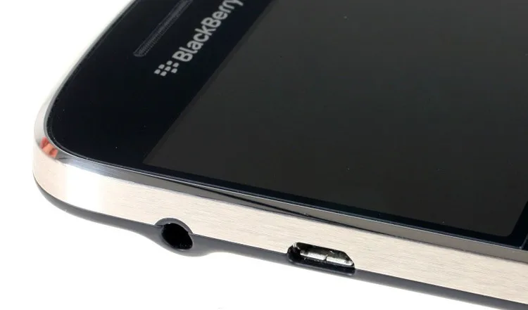 Отремонтированный Blackberry 9900 Bold Touch разблокированный 3g Смартфон QWERTY+ сенсорный экран 2,8 дюйма, WiFi, gps, МП