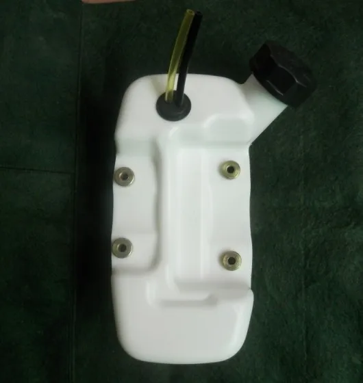 FUEL TANK ASSEMBLY FORWARD DIRECTION ZENOAH G4L G4LS 1