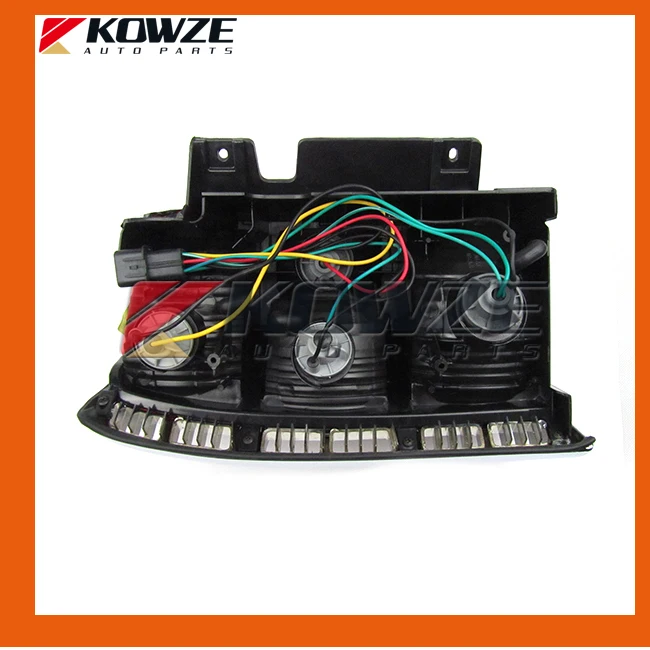 Tail Combination Lamp Kit For Mitsubishi Pajero Montero V32 4G54 V43 6G72 V44 4D56 V45 6G74 V46 4M40 MB831490 MB831489 (4)