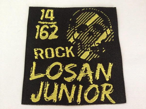 garment label