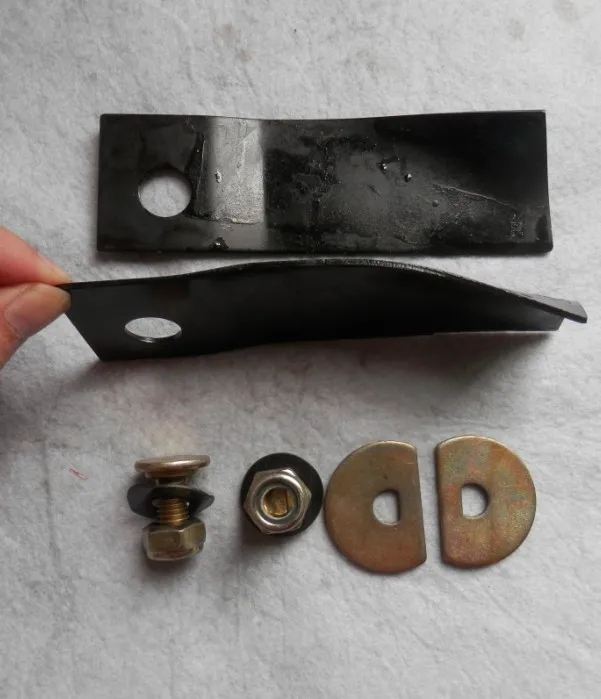 BLADE & BOLT SET 145mm x 45mm x 2mm HONDA 214 215 MOWER 5