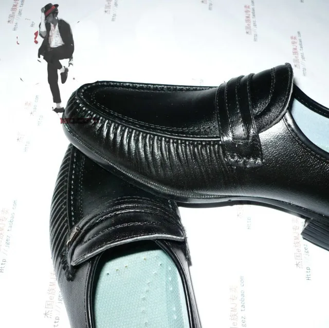 MJ Michael Jackson Classic Collection Moonwalk Dangerous Dancing Props shoes