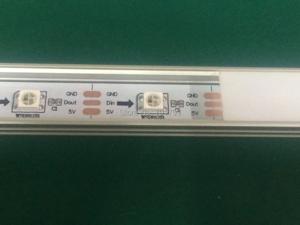 1 м DC5V WS2812B жесткий светодиодный стержень, 32 пикс./м; с молочной оболочкой