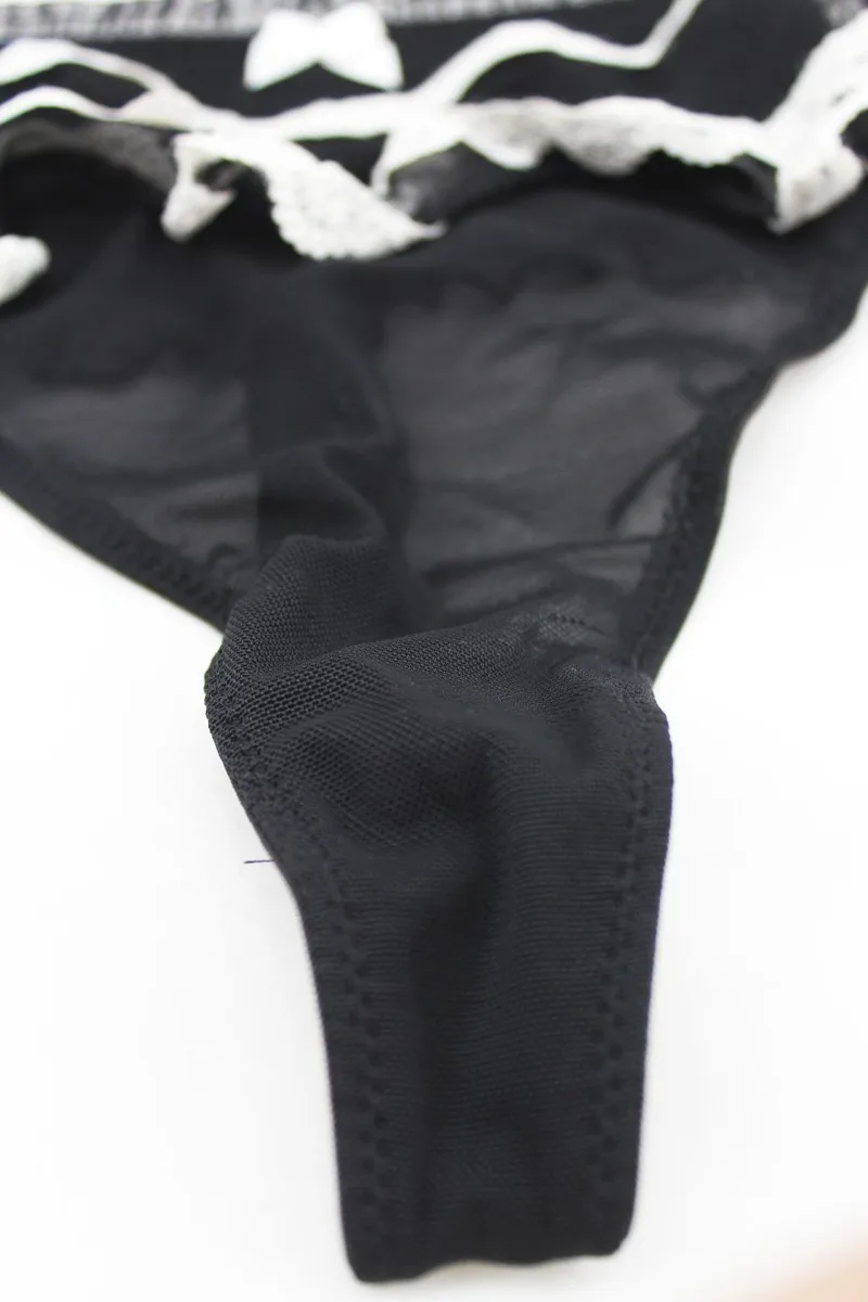 Black-Lace-4-s