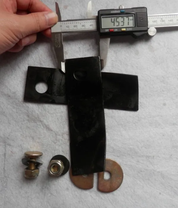 BLADE & BOLT SET 145mm x 45mm x 2mm HONDA 214 215 MOWER 7