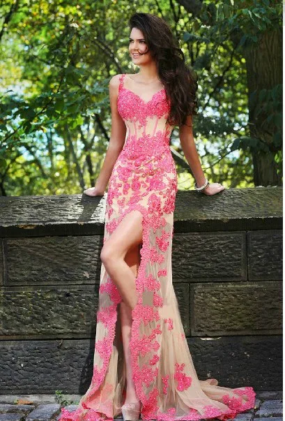 Новинка, модное стильное платье с разрезом, красные кристаллы, vestidos, Формальные Сексуальные вечерние платья на выпускной, венецианские кружевные платья для выпускного вечера