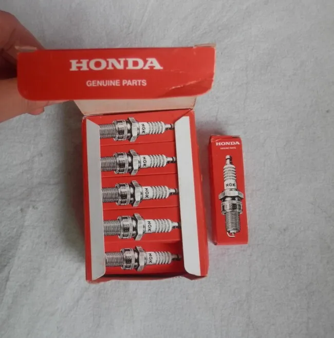 10 X BPR6ES свечи зажигания для HONDA GXV120 GXV140 GXV160 GCV135 160 190 GS160 190 GSV190 GX110 GX620 и более 4-х тактный газонокосилка мотор