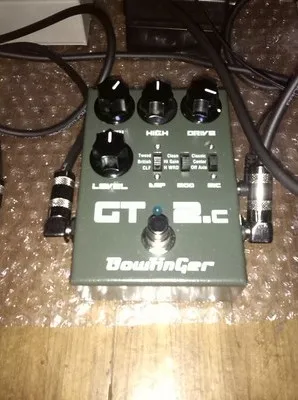 Гитарная педаль Комплекс искажений GT2 для получения эффектов электрогитары