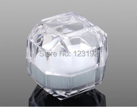 60 шт. Акриловые Crystal Clear кольцо Box прозрачный белый коробка Стад Серьги украшений подарок Коробки Ювелирная упаковка
