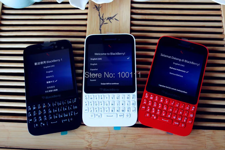 BlackBerry Q5 Qwerty клавиатура, 16 ГБ Встроенная память 5MP+ 2 MPcamera 3," сенсорный экран 2G/3g/4G двухъядерный BlackBerry OS 10,1