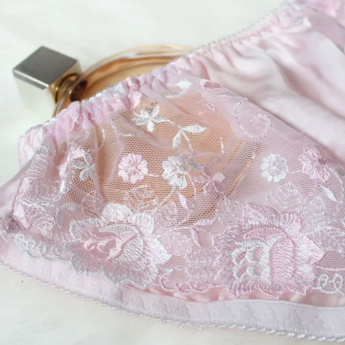 100% silk fresh lace embroidery bra set,100% natural silk bra&brief sets,pure silk double faced health underwear with wire plus size bra and panty sets