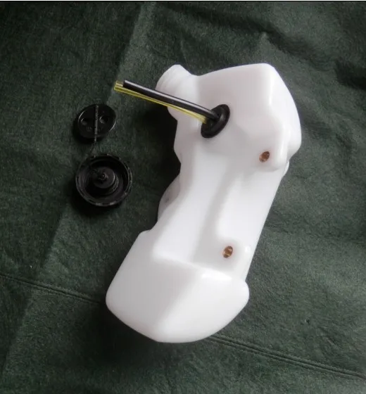 FUEL TANK ASSEMBLY ZENOAH G26 BC2610 2