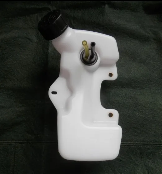 FUEL TANK ASSEMBLY ZENOAH G26 BC2610 1