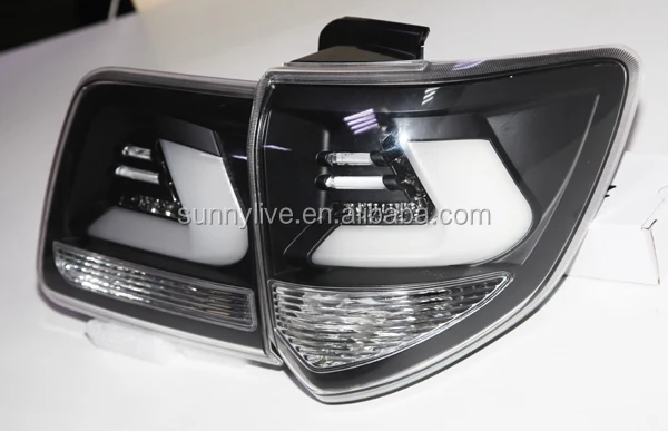 2011-13 лет светодиодный задний фонарь задние фары для TOYOTA SW4 Fortuner дымовой корпус прозрачные линзы