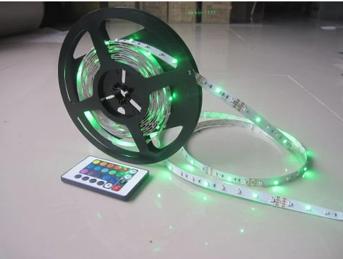 Из светодиодов ленты 5 м 12 В RGB 3528 300 светод. non-водоустойчивая свет лампы 60 светод. / м 5 м / Roll 5 м/лот бесплатная доставка