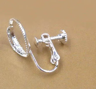 Пустой серьги баз with12mm сердце ободок клип на винт заключения серьги настройки для не проколотых ушей смешанных цветов покрытием - Цвет: silver tone plated