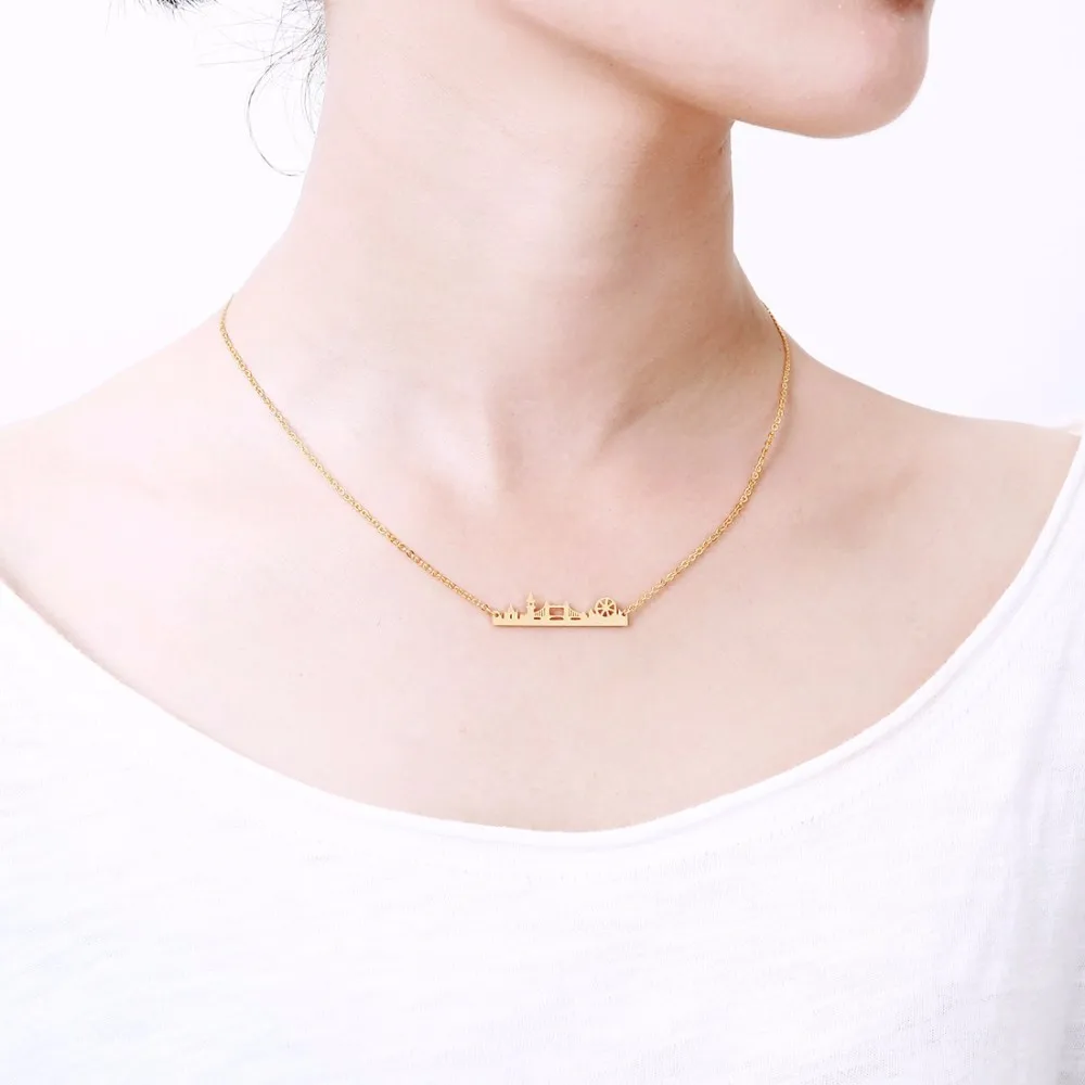 Wholesale 10pcs Delicate London Skyline Necklace Pendant Women Ethnic Jewelry Stainless Steel London Bridge Cityscape Necklace