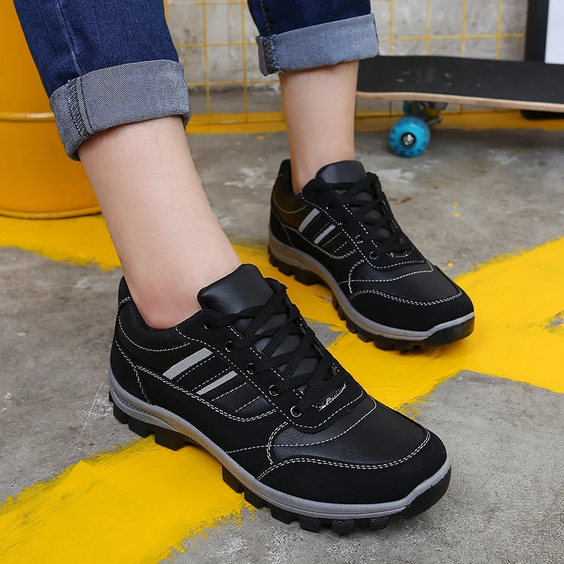 

2019 Outdoor men's Sneakers waterproof and wear-resistant sneakers lightweight Work Shoes shoes solid spring casual men's shoes