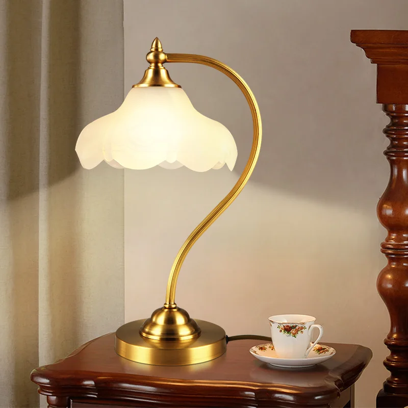 American hotel Club desk lamp Bedroom bedside Glass light Living room