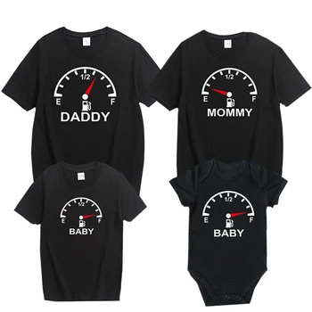 

2019 Family Matching Clothes Look Father Mother Son Daughter Outfits Clothing T shirt New Mom Daddy and Me Baby Boy Girl Clothes