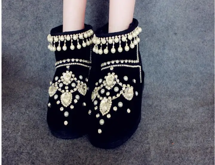 

Winter new leather tassel pearl drop drill shine short tube inside increased boots snow boots