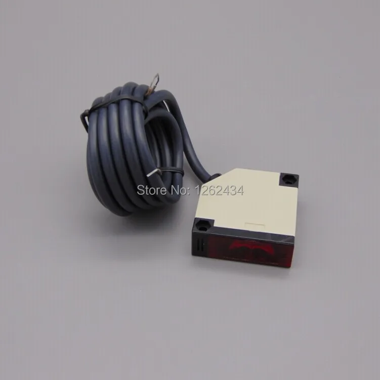

Photoelectric switch E3JK-DS50M1 50cm AC220 five line light through communication