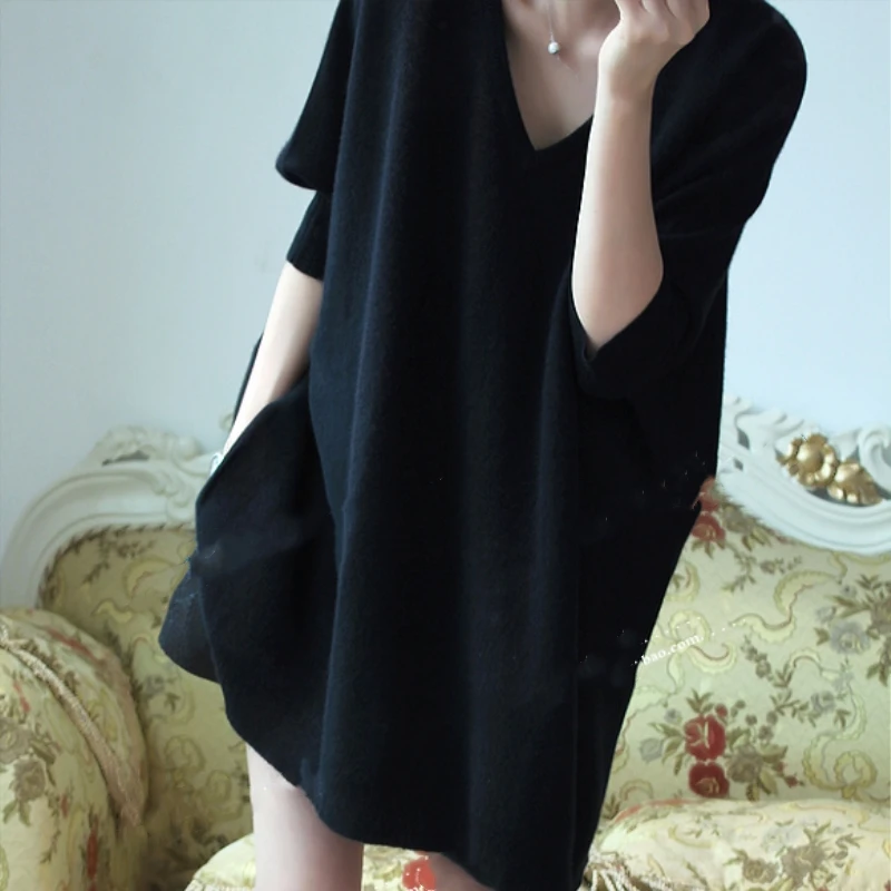 BELIARST Spring and Autumn New V-Neck Cashmere Sweater Women Long Pullover Loose Sweaters Seven-Sleeved Sleeve Bat Sleeve Blouse