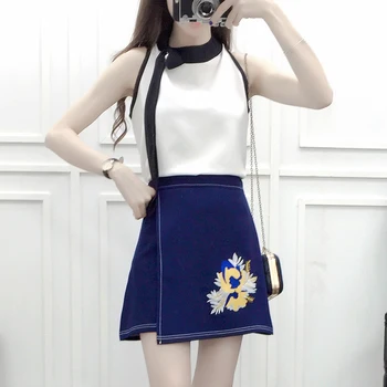 

Korean fashion girl suits chiffon sleeveless shirt Tall waist embroidery package buttocks skirts two-piece outfit 2018 summer
