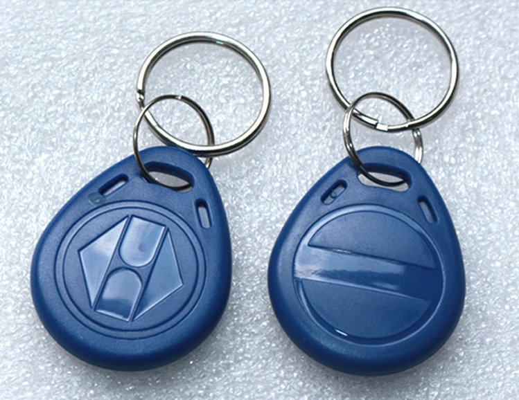 100 шт.) T5577 бирка RFID 125 кГц брелок для ключей брелок для поиска ключей RFID карты контроля доступа