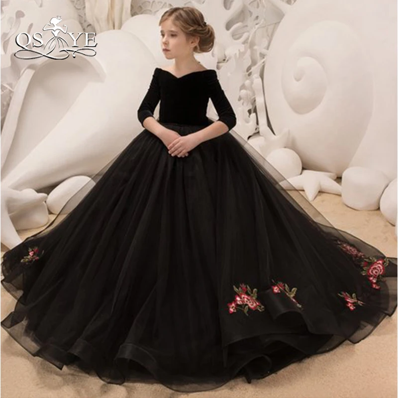 

QSYYE Black Vintage Ball Gown Flower Girl Dresses Off Shoulder V Neck Half Sleeves Floor Length Tulle Lace Girl Communion Dress