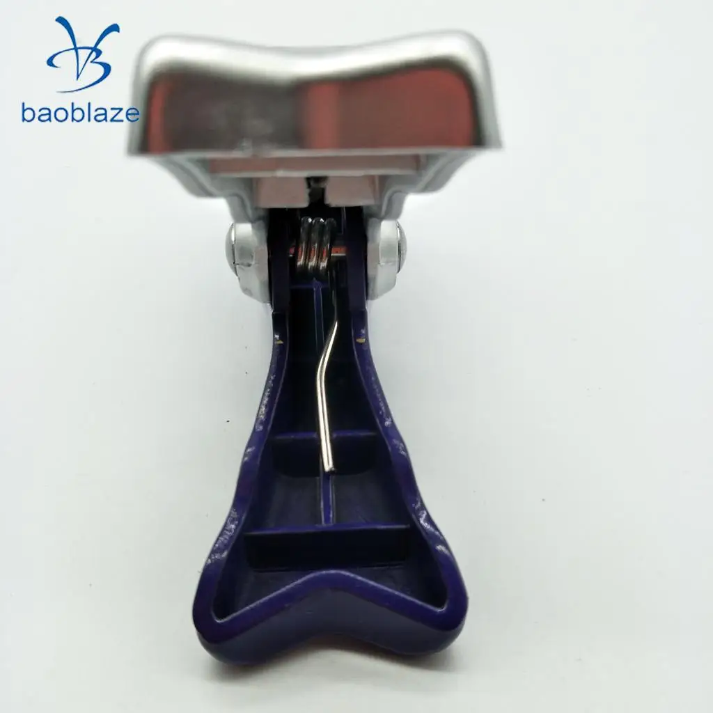 4 pieces Beach Towel Clips Clothes Quilt Clamp Holder Lounge Chair Peg  