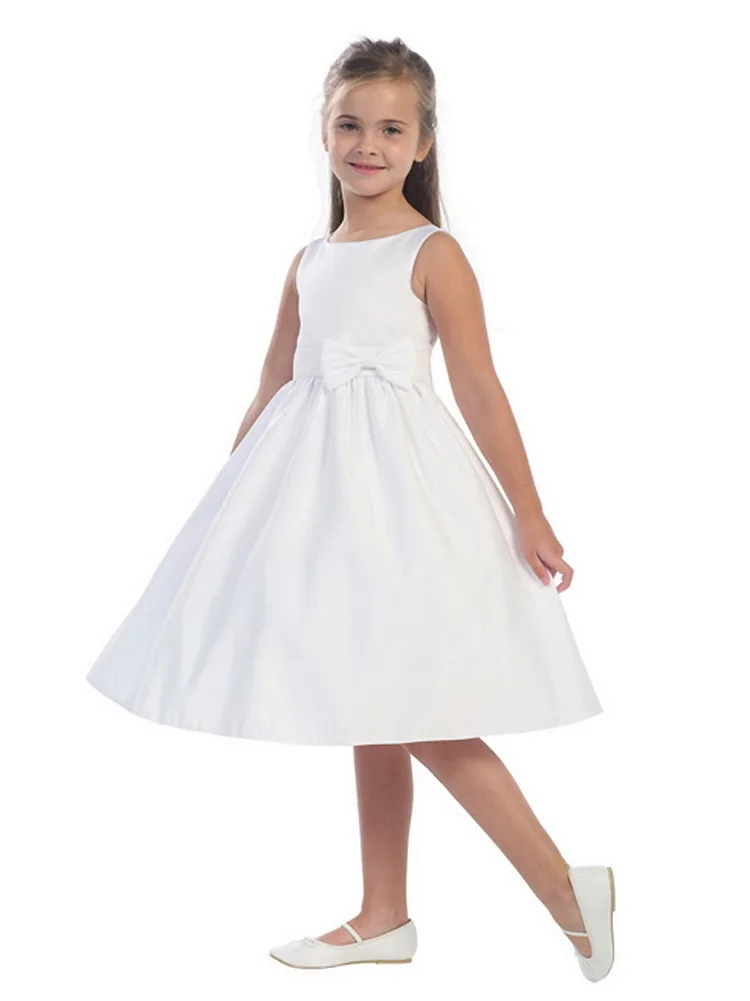 

Little Girls Communion Dresses Knee Length Stain 3 Colors O-neck Bow Sashes Sleeveless Solid A-Line Dresses for First Communion