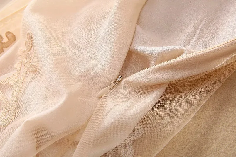 Кисточкой вечерние элегантное платье Летняя мода Vestidos особый случай Для женщин пикантные прозрачное Сетчатое вышитое платье с длинными рукавами