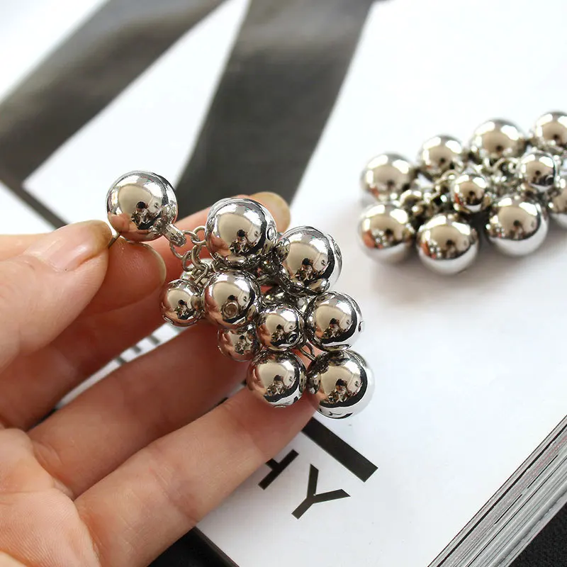 9407396695_373128917