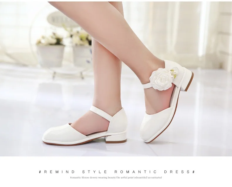 Girls Pearl Beading Flower Sandals Princess Soft Round Toe Non-Slip Sandals Kids Wedding Party Performance Flat Shoes AA51331
