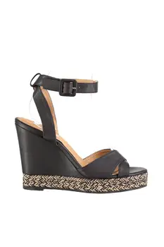 

Pearl Black Women 'S Sandals 120130006918
