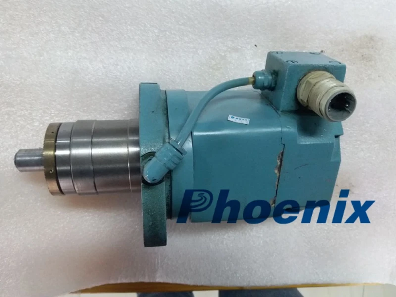 Original Germany used Roland 200 dampening roller motor good condition high quality half a year warranty on sale
