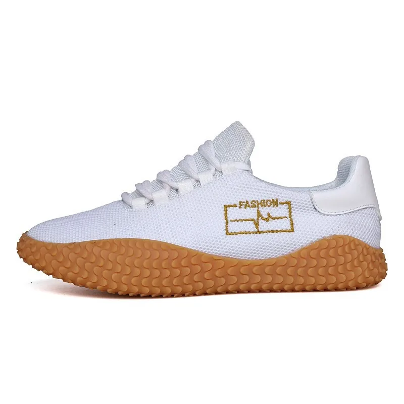 

2019 new wild men's mesh breathable shoes men's sports shoes comfortable sports outdoor running shoes adult tie walking jogging